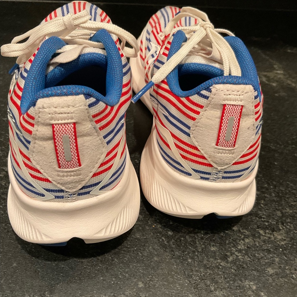 Saucony Womens Ride Running Shoes - Picture 8 of 12